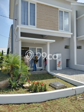 Rumah Modern Minimalis 2 Kamar Siap Huni di Sidoarjo Rumah Modern Minimalis 2 Kamar Siap Huni di Sidoarjo