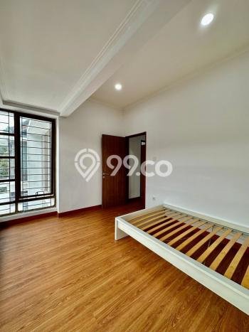 Rumah Elit Modern Tanpa Renovasi di Bintaro Tangerang Selatan Rumah Elit Modern Tanpa Renovasi di Bintaro Tangerang Selatan
