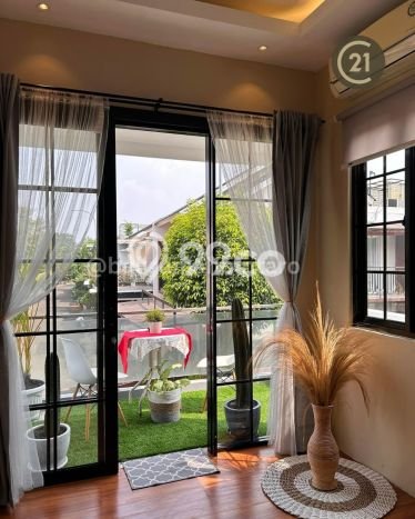Rumah Minimalis 3 Kamar LT 105m2 di Bintaro Rumah Minimalis 3 Kamar LT 105m2 di Bintaro