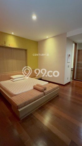 Hunian Mewah Siap Huni LT 745m2 di Kebayoran Lama, Jakarta Selatan Hunian Mewah Siap Huni LT 745m2 di Kebayoran Lama, Jakarta Selatan