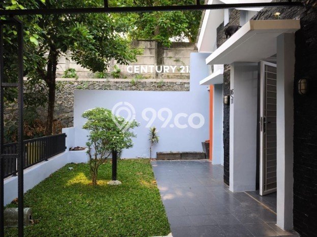 Dijual Hunian Rumah Terawat 2 Kamar di BSD City, Tangerang Dijual Hunian Rumah Terawat 2 Kamar di BSD City, Tangerang