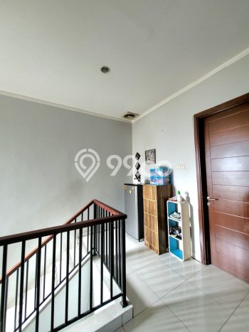 Ready to Use! Premium House LT 135m2 Desain Elegan di Bintaro Ready to Use! Premium House LT 135m2 Desain Elegan di Bintaro
