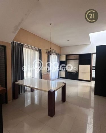Rumah Elit Modern Siap Huni di Bintaro Tangerang Selatan Rumah Elit Modern Siap Huni di Bintaro Tangerang Selatan