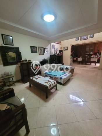 Ready to Use! Luxury House LT 180m2 Desain Modern di Bintaro Ready to Use! Luxury House LT 180m2 Desain Modern di Bintaro