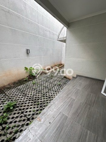 Hunian Elit LB 400m2 Siap Pakai Desain Elegan di Bintaro, Tangerang Selatan Hunian Elit LB 400m2 Siap Pakai Desain Elegan di Bintaro, Tangerang Selatan
