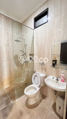 Dijual Rumah Luas Megah Dengan View Cantik di Bintaro, Tangerang Selatan Dijual Rumah Luas Megah Dengan View Cantik di Bintaro, Tangerang Selatan