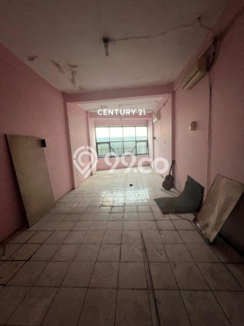 Ruko Dijual di Pondok Aren Tangerang Selatan dengan Luas Bangunan 216m2 Ruko Dijual di Pondok Aren Tangerang Selatan dengan Luas Bangunan 216m2