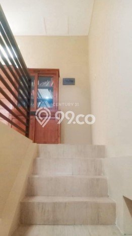 Jual Rumah Mewah Elegan Dengan View Eksklusif di Bintaro, Tangerang Selatan Jual Rumah Mewah Elegan Dengan View Eksklusif di Bintaro, Tangerang Selatan