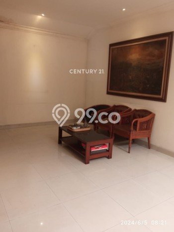 Rumah Luxury Modern Tanpa Renovasi di Pejaten Jakarta Selatan Rumah Luxury Modern Tanpa Renovasi di Pejaten Jakarta Selatan