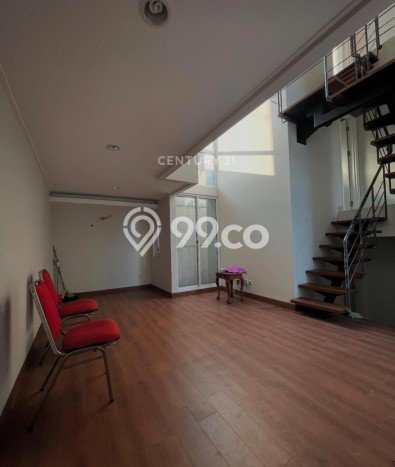 Dijual Hunian Rumah Nyaman 4 Kamar di Bintaro, Tangerang Selatan Dijual Hunian Rumah Nyaman 4 Kamar di Bintaro, Tangerang Selatan