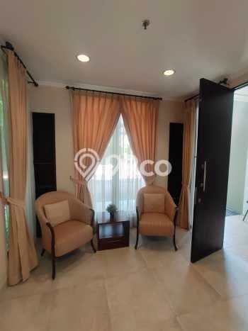 Apartemen Disewakan 3 Kamar Murah Siap Huni di Jakarta Pusat, Luas 212m2 Apartemen Disewakan 3 Kamar Murah Siap Huni di Jakarta Pusat, Luas 212m2