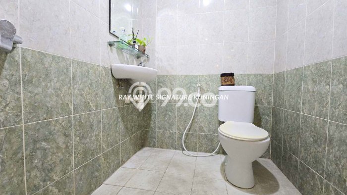 Dijual Rumah Kost di Radio Dalam, Jakarta Selatan, 15 KT, 17 KM, Bangunan 464m2 Dijual Rumah Kost di Radio Dalam, Jakarta Selatan, 15 KT, 17 KM, Bangunan 464m2