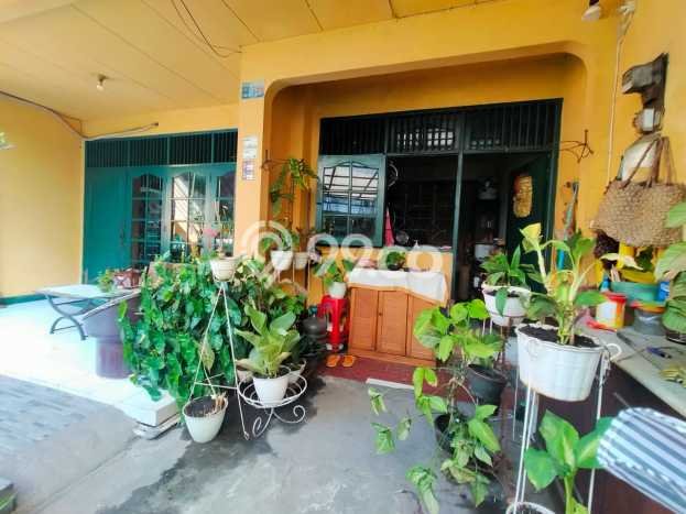 Rumah LT 140m² Akses Tol di Tanah Abang, Jakarta Pusat Rumah LT 140m² Akses Tol di Tanah Abang, Jakarta Pusat