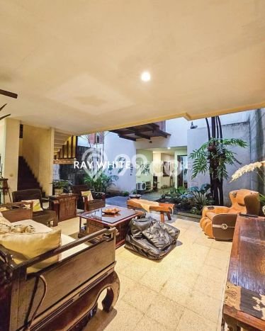 Rumah Impian Keluarga LB 264m² Lokasi Sejuk di Permata Hijau, Jakarta Selatan Rumah Impian Keluarga LB 264m² Lokasi Sejuk di Permata Hijau, Jakarta Selatan