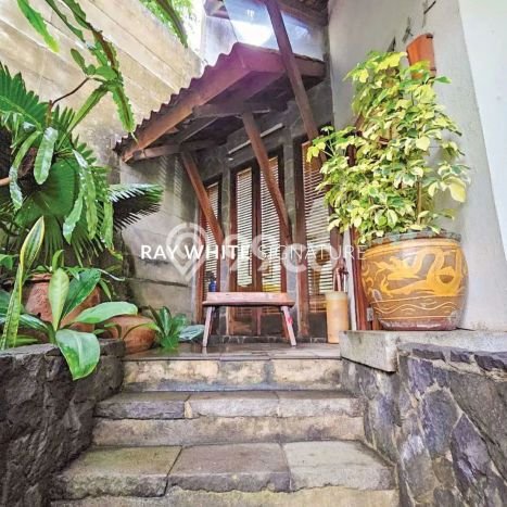 Rumah Impian Keluarga LB 264m² Lokasi Sejuk di Permata Hijau, Jakarta Selatan Rumah Impian Keluarga LB 264m² Lokasi Sejuk di Permata Hijau, Jakarta Selatan