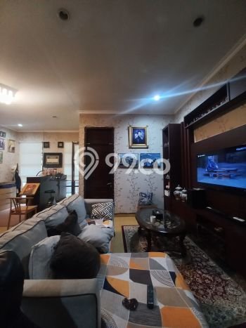 Siap Huni Rumah Mewah 5 Kamar di Kebayoran Baru Dekat ke Mana Pun Siap Huni Rumah Mewah 5 Kamar di Kebayoran Baru Dekat ke Mana Pun