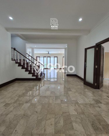 Dijual Rumah Premium dengan Fasilitas Sekitar Lengkap di Kebayoran Baru, Jakarta Selatan Dijual Rumah Premium dengan Fasilitas Sekitar Lengkap di Kebayoran Baru, Jakarta Selatan