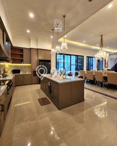 For Sale Rumah Mewah Exclusive di Kebayoran Lama, Jakarta Selatan For Sale Rumah Mewah Exclusive di Kebayoran Lama, Jakarta Selatan