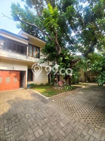 Properti Strategis 5 KT LT 386m² di Kebayoran Baru, Jakarta Selatan Properti Strategis 5 KT LT 386m² di Kebayoran Baru, Jakarta Selatan