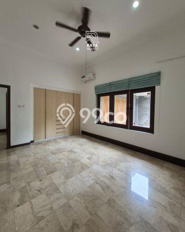 Dijual Rumah Premium dengan Fasilitas Sekitar Lengkap di Kebayoran Baru, Jakarta Selatan Dijual Rumah Premium dengan Fasilitas Sekitar Lengkap di Kebayoran Baru, Jakarta Selatan