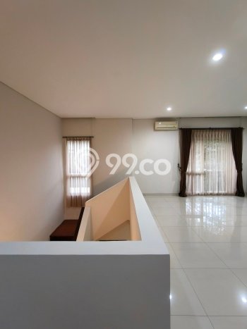 Rumah Luxury Modern Siap Huni di Lebak Bulus Jakarta Selatan Rumah Luxury Modern Siap Huni di Lebak Bulus Jakarta Selatan