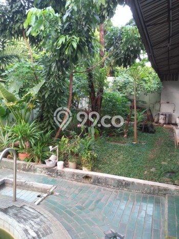Dijual Rumah Lama Terawat di Jl Panglima Polim 4 Kebayoran Baru Dijual Rumah Lama Terawat di Jl Panglima Polim 4 Kebayoran Baru
