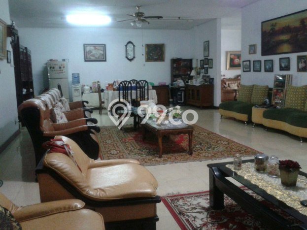 Dijual Rumah Lama Terawat di Jl Panglima Polim 4 Kebayoran Baru Dijual Rumah Lama Terawat di Jl Panglima Polim 4 Kebayoran Baru