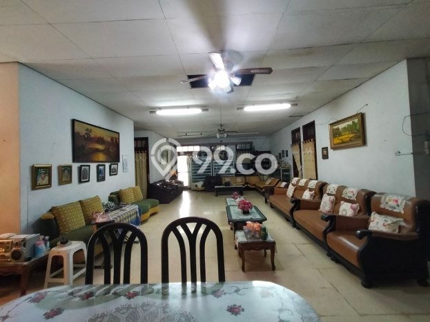 Dijual Rumah Lama Terawat di Jl Panglima Polim 4 Kebayoran Baru Dijual Rumah Lama Terawat di Jl Panglima Polim 4 Kebayoran Baru
