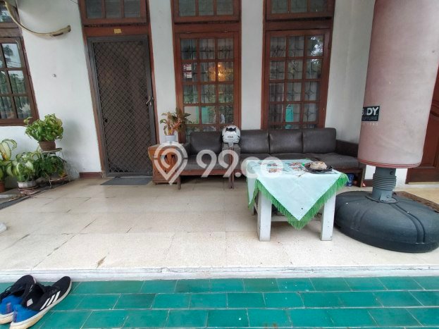 Dijual Rumah Lama Terawat di Jl Panglima Polim 4 Kebayoran Baru Dijual Rumah Lama Terawat di Jl Panglima Polim 4 Kebayoran Baru
