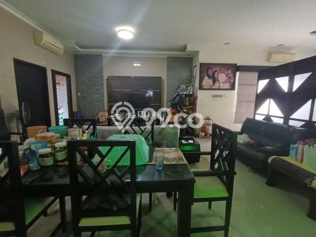 Hunian Elit LB 250m2 Siap Pakai Desain Elegan di Cipete, Jakarta Selatan Hunian Elit LB 250m2 Siap Pakai Desain Elegan di Cipete, Jakarta Selatan