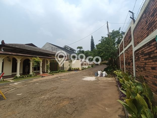 Ready to Use! Premium House LT 1004m2 Desain Modern di Cipete Ready to Use! Premium House LT 1004m2 Desain Modern di Cipete