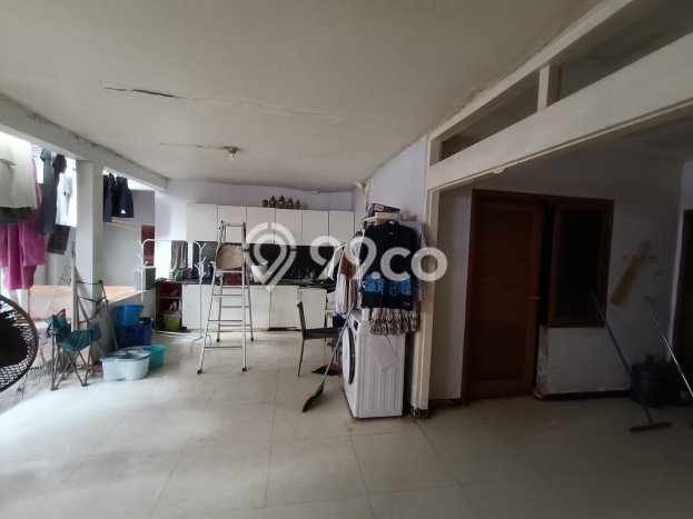Ready to Use! Premium House LT 504m2 Desain Elegan di Cipete Ready to Use! Premium House LT 504m2 Desain Elegan di Cipete