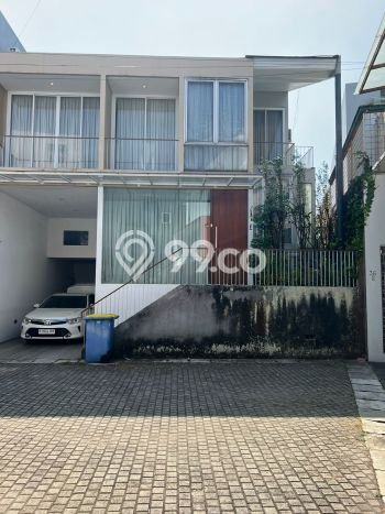Rumah Luxury Modern Tanpa Renovasi di Mampang Jakarta Selatan Rumah Luxury Modern Tanpa Renovasi di Mampang Jakarta Selatan