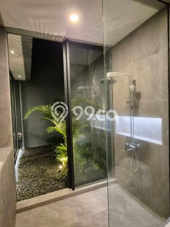 Rumah Elit Modern Siap Huni di Gandaria Jakarta Selatan Rumah Elit Modern Siap Huni di Gandaria Jakarta Selatan