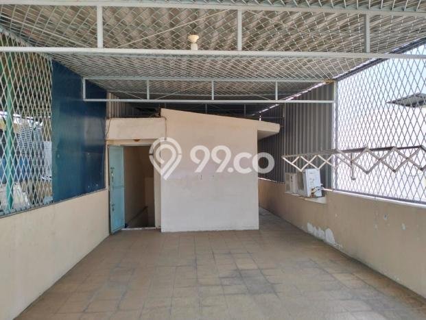 Ruko Kawasan Komersial di Pangeran Jayakarta, Luas 230m², Jalan Utama Ruko Kawasan Komersial di Pangeran Jayakarta, Luas 230m², Jalan Utama