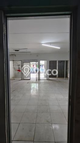 Area Ramai! Ruko Dijual di Cilincing untuk Bisnis Luas Bangunan 178m2 Area Ramai! Ruko Dijual di Cilincing untuk Bisnis Luas Bangunan 178m2