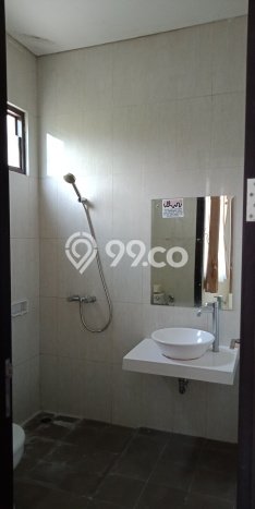 Rumah Mewah LB 140m2 Siap Huni Desain Elegan di BSD Foresta, Tangerang Rumah Mewah LB 140m2 Siap Huni Desain Elegan di BSD Foresta, Tangerang