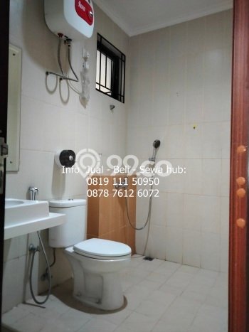 Disewakan Rumah Murah di BSD Foresta Tangerang Punya 4 Kamar Tidur Disewakan Rumah Murah di BSD Foresta Tangerang Punya 4 Kamar Tidur