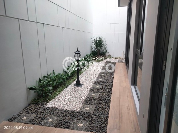 Rumah Sewa Tangerang LT 220m2 LB 337m2 Area BSD De Park Rumah Sewa Tangerang LT 220m2 LB 337m2 Area BSD De Park