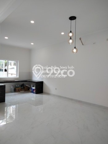 Hunian Elit LB 220m2 Siap Huni Desain Elegan di BSD Green Wich, Tangerang Hunian Elit LB 220m2 Siap Huni Desain Elegan di BSD Green Wich, Tangerang
