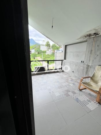 Rumah Modern Minimalis 3 Kamar Bisa Langsung Pindah di Cileunyi Rumah Modern Minimalis 3 Kamar Bisa Langsung Pindah di Cileunyi