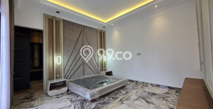 For Sale! Premium House LT 236m2 Desain Elegan di Alam Sutera For Sale! Premium House LT 236m2 Desain Elegan di Alam Sutera