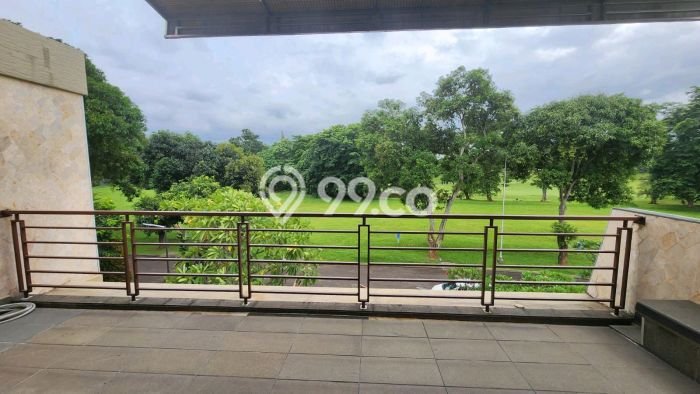 Jual Rumah Mewah Megah Dengan View Eksklusif di Gading Serpong, Tangerang Jual Rumah Mewah Megah Dengan View Eksklusif di Gading Serpong, Tangerang