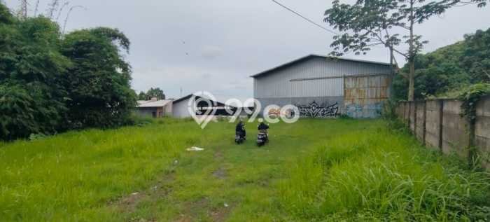 Area Ramai! Gudang Dijual di Gunung Sindur untuk Bisnis Luas Bangunan 1100m2 Area Ramai! Gudang Dijual di Gunung Sindur untuk Bisnis Luas Bangunan 1100m2