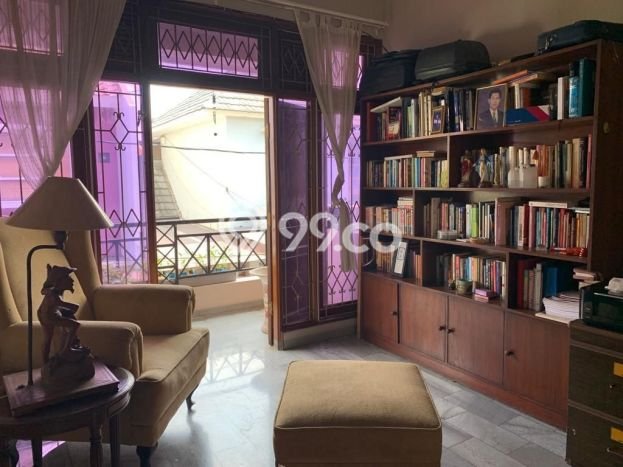 Rumah Bagus area Tebet, Jakarta Selatan, LT 130m², LB 150m² Rumah Bagus area Tebet, Jakarta Selatan, LT 130m², LB 150m²