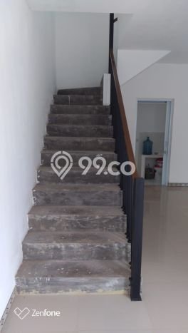 Rumah Siap Huni di Pondok Cabe, Tangerang, Luas 70m² Bangunan 75m² Rumah Siap Huni di Pondok Cabe, Tangerang, Luas 70m² Bangunan 75m²