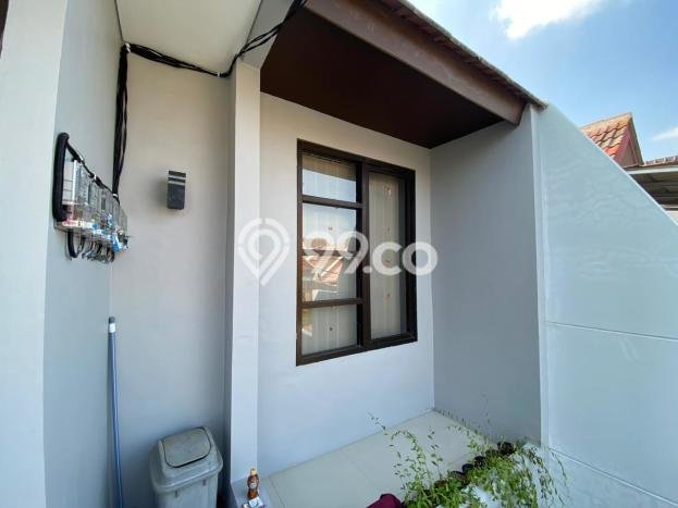 Ready to Use! Luxury House LT 136m2 Desain Elegan di Bintaro Ready to Use! Luxury House LT 136m2 Desain Elegan di Bintaro