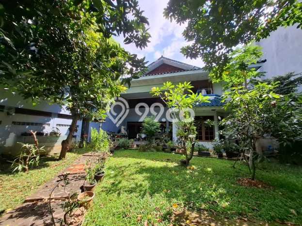 Rumah Elit Modern Tanpa Renovasi di Cipete Jakarta Selatan Rumah Elit Modern Tanpa Renovasi di Cipete Jakarta Selatan