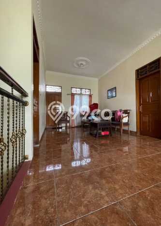 For Sale! Luxury House LT 194m2 Desain Modern di BSD For Sale! Luxury House LT 194m2 Desain Modern di BSD
