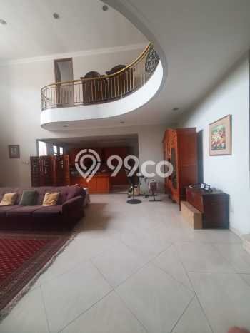 Jual Rumah Mewah Megah Dengan View Eksklusif di Rempoa, Tangerang Jual Rumah Mewah Megah Dengan View Eksklusif di Rempoa, Tangerang